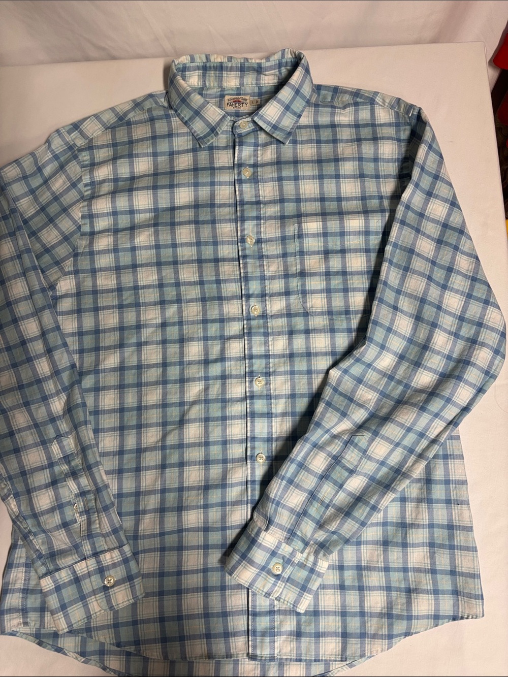 Faherty Men’s Large Blue Plaid 100% Cotton Long Sleeve Button Down Shirt
